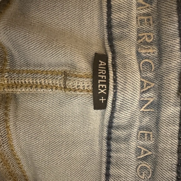 American Eagle airflex jeans. Size 28. - Picture 4 of 4